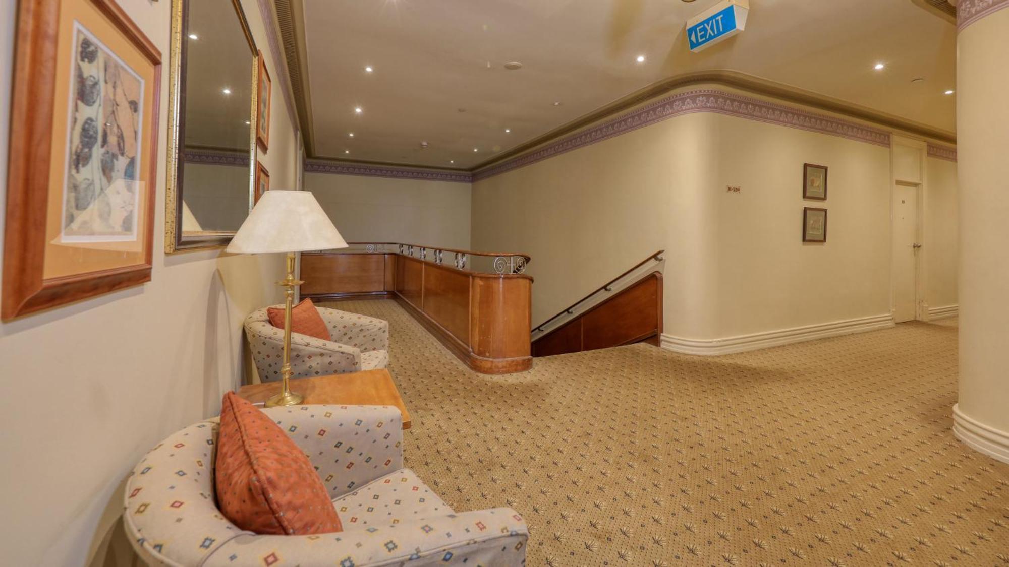 Royal Exchange Hotel Броукън Хил Екстериор снимка